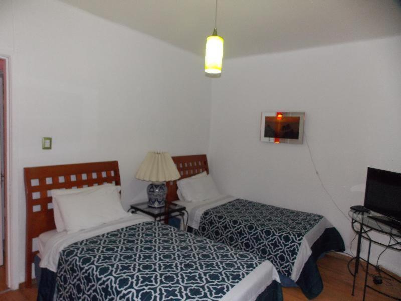Steinhaus Suites Homero Мехіко Номер фото